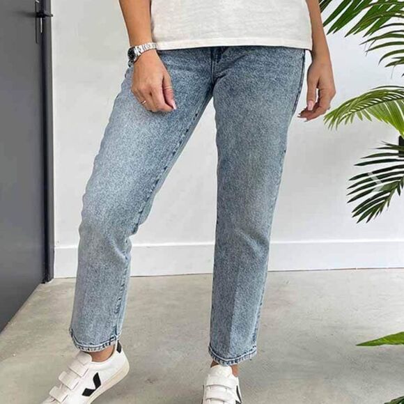 FRAME “Le Straight” Cropped High-Rise Jeans – Light Wash (e.g., size 26) - Picture 1 of 3